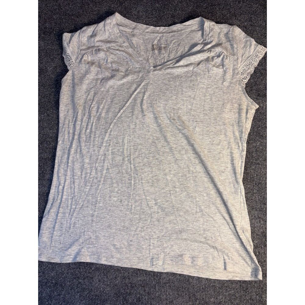 Womens T Shirt Top Large Gray Gillgan & omalle sleeveless‎ V Neck Pullover